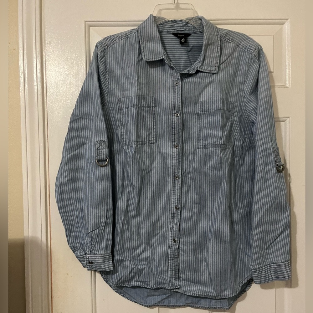Long sleeve button down shirt